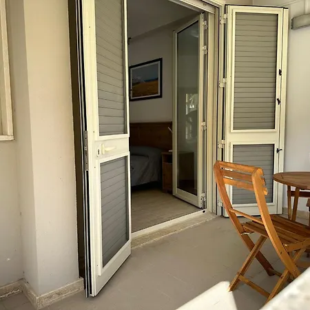 Guest house Affittacamere Donna Clarissa *